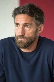 Ảnh diễn viên Benjamin Sadler