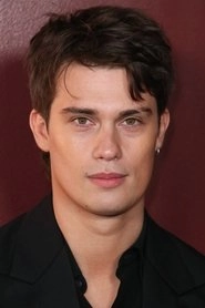 Ảnh diễn viên Nicholas Galitzine
